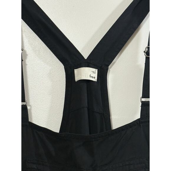 Aritiza Wilfred Free Valletta Overalls Cropped Twill Overalls in Black Sz. Small - Picture 10 of 10
